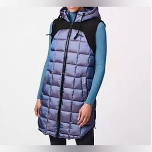Women's Bernardo Box Quilt Long Hooded Vest